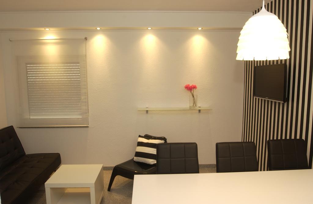 Casa Vito Apartment Nin Room photo